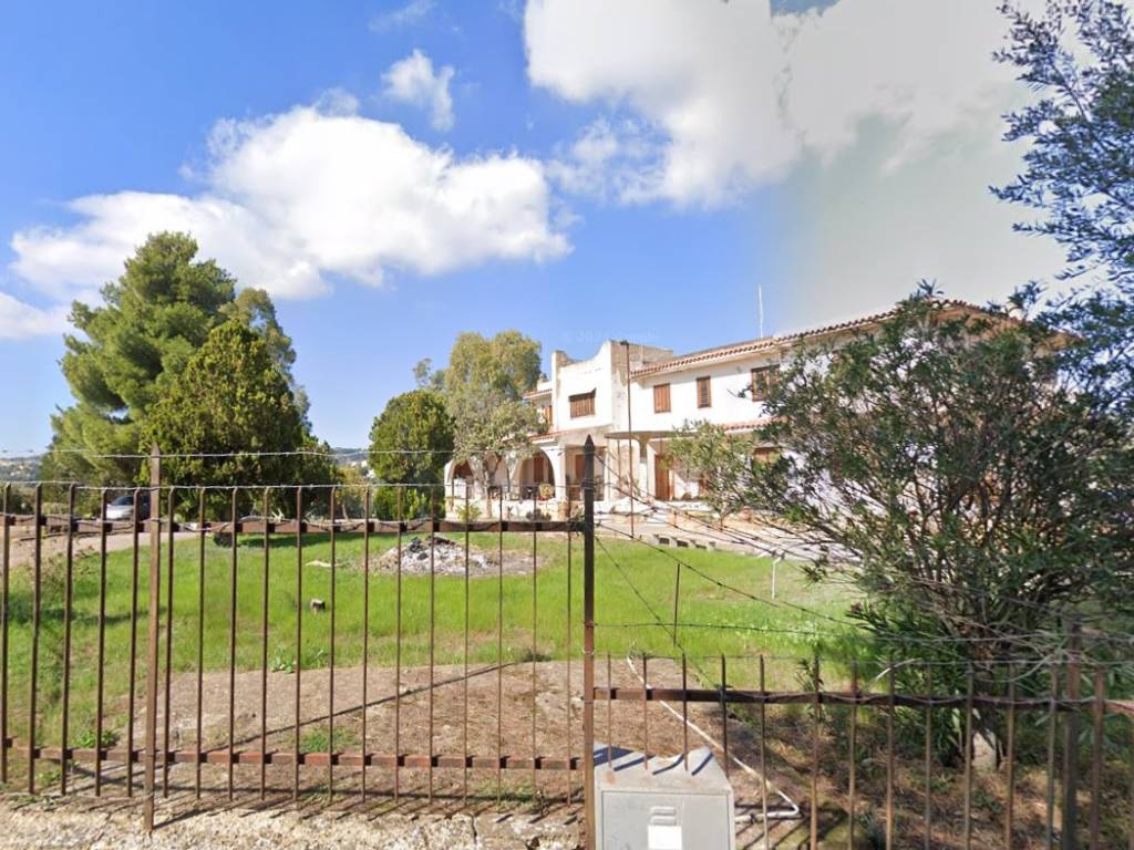Villa a Caltanissetta in Viale Stefano Candura - Foto 3