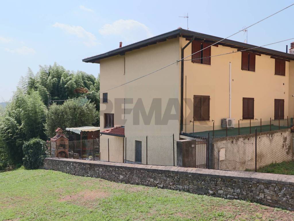 Appartamento a Sotto il monte giovanni xxiii in via Boarolo, 15 - Foto 4