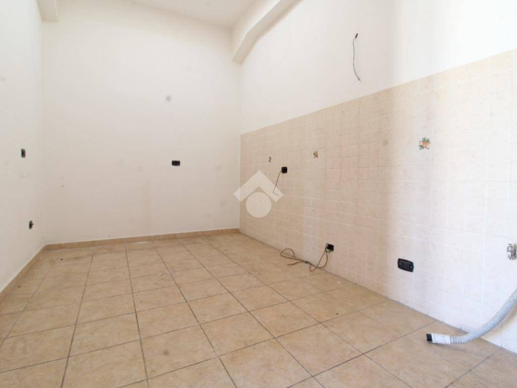Appartamento a Reggio calabria in Via Reggio Campi I Tronco, 125 - Foto 3