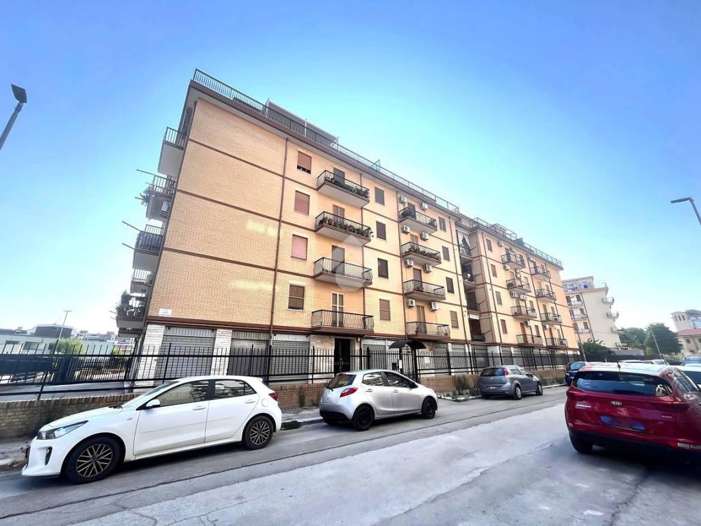 Appartamento a Foggia in Via Maria de Prospero - Foto 3