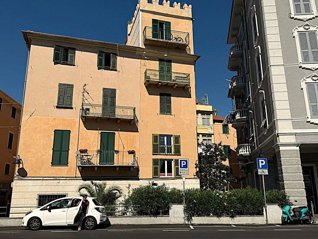 Immobile a Vado ligure in Via Aurelia, 132 - Foto 3
