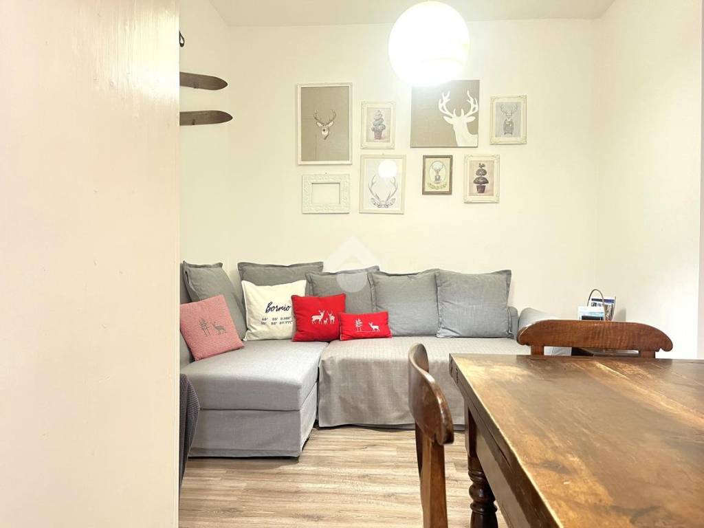 Appartamento a Bormio in Via Massimo Longa, 5 - Foto 3