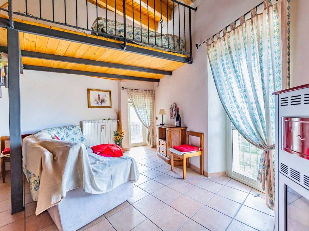 Casa indipendente a Cantalice in Via La Marmora - Foto 3