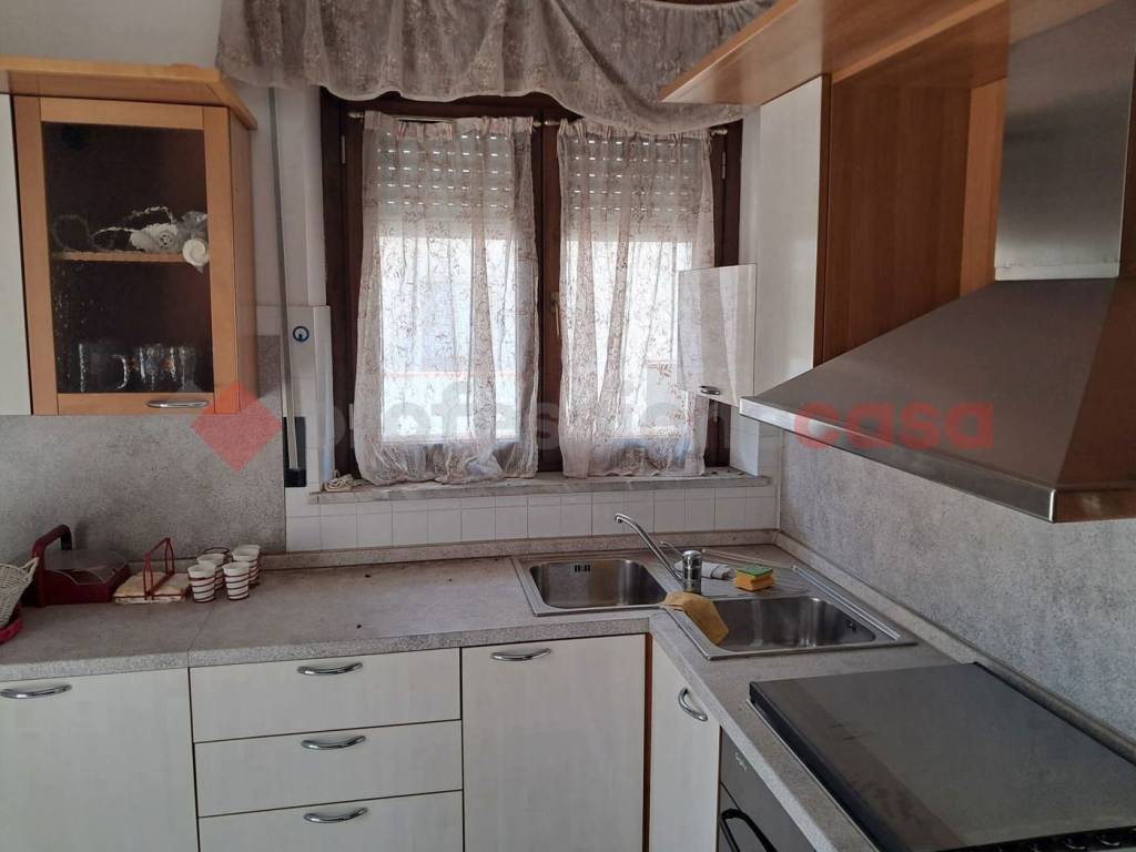 Appartamento a Melito di porto salvo in Via Raffaello Sanzio Melito Di Porto Salvo, 2B - Foto 4
