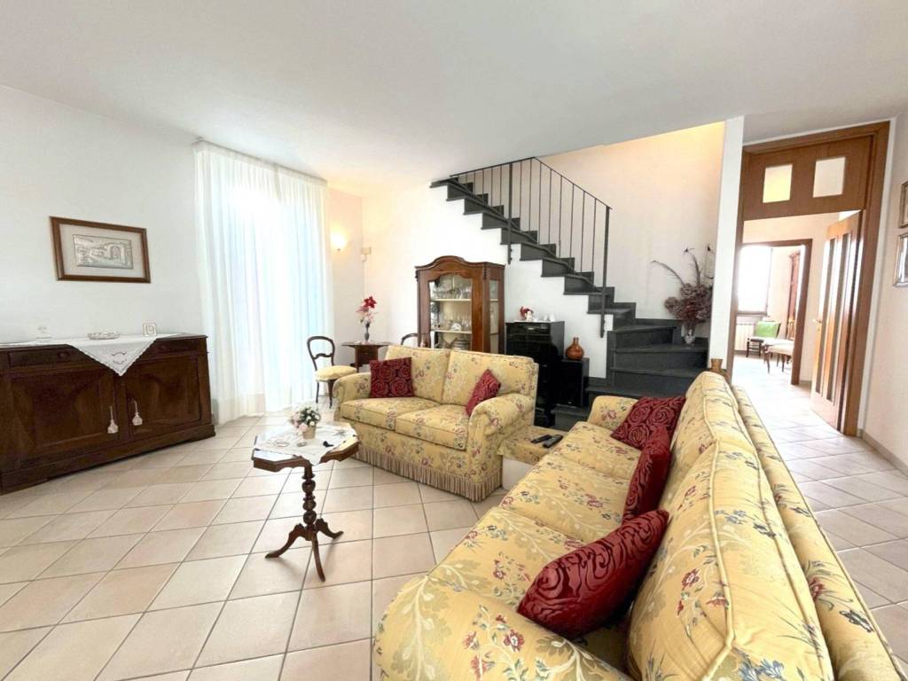 Villa a San giuliano terme in Via Lenin, 132 - Foto 5