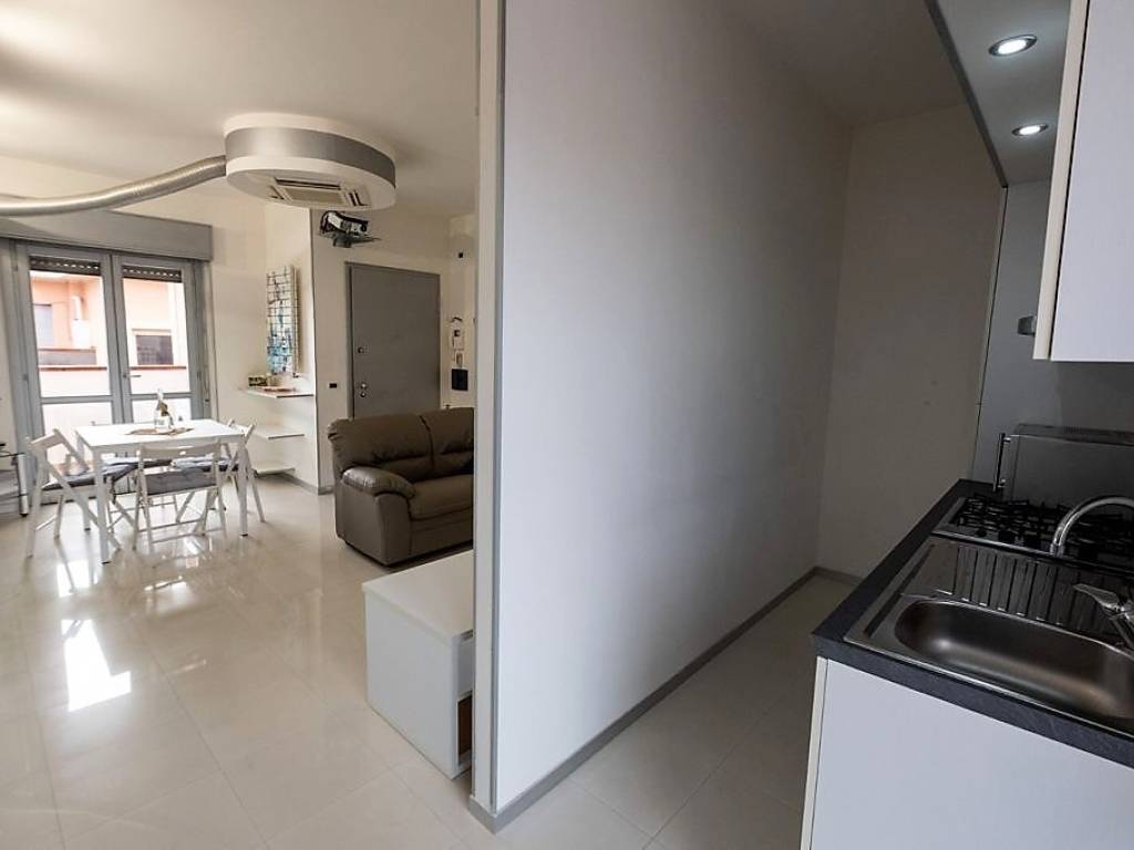 Attico / mansarda a Sermoneta in Largo Piersanti Mattarella - Foto 3