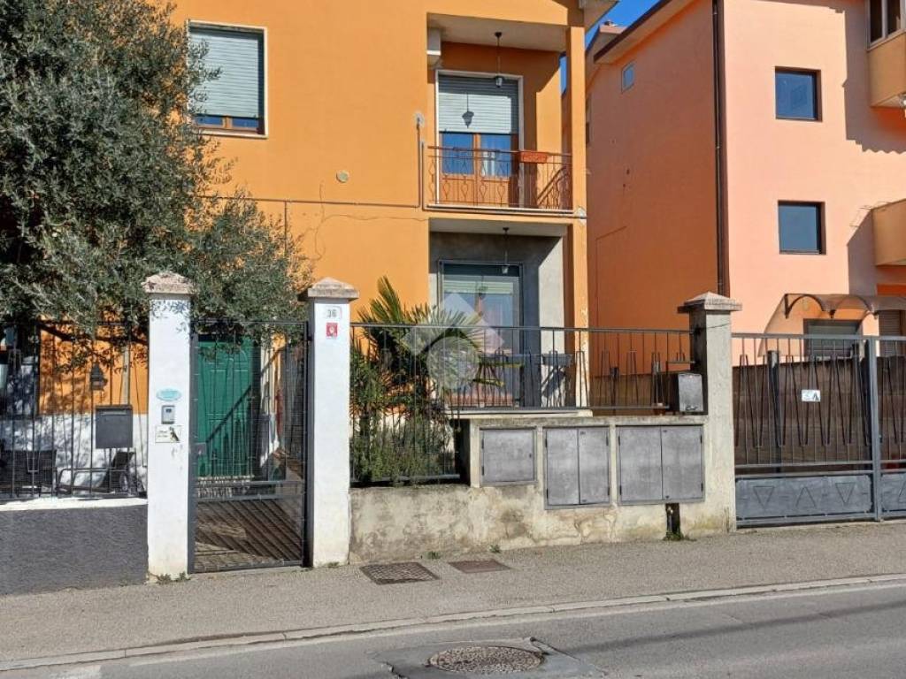 Villa a Verderio in Via Piave, 34 - Foto 4