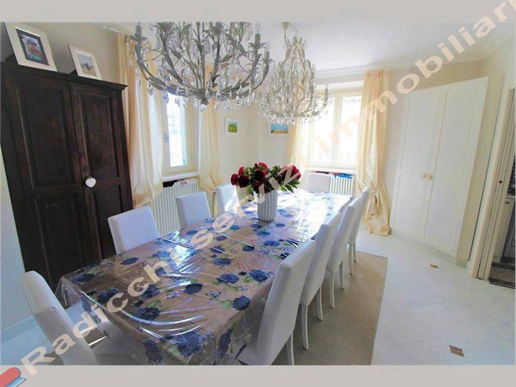 Villa a Forte dei marmi in Via Piave, 60 - Foto 4