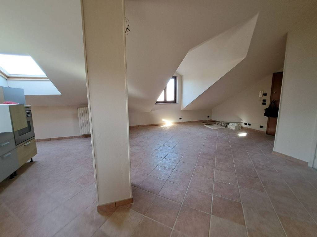 Attico / mansarda a Saluzzo in Via dei Camini - Foto 3