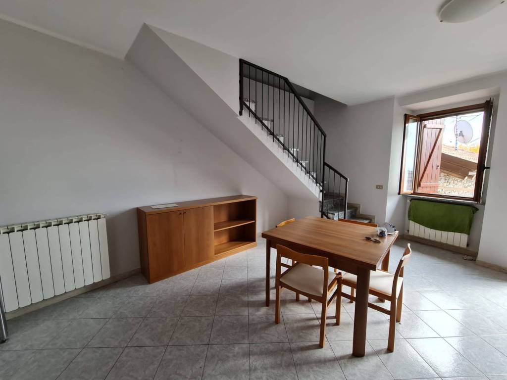 Appartamento a Nebbiuno - Foto 3