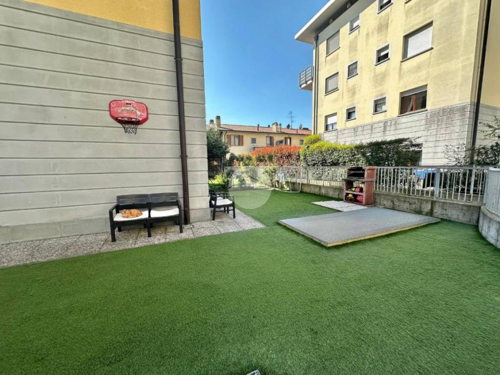 Appartamento a Grumello del monte in Via Beato Luigi Palazzolo - Foto 3