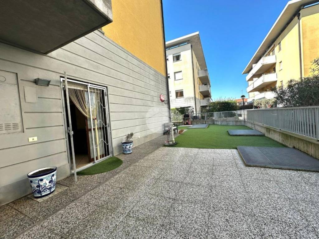 Appartamento a Grumello del monte in Via Beato Luigi Palazzolo - Foto 5