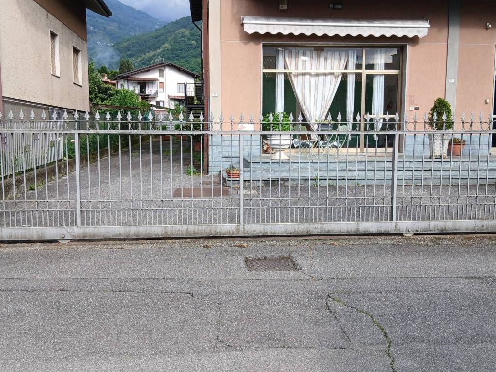 Appartamento a Pian camuno in Via Santa Giulia, 19 - Foto 2