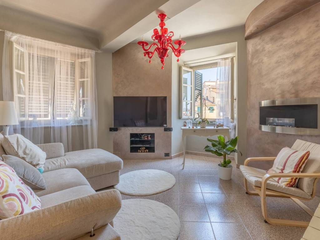 Appartamento a Lucca in Via dell'Anfiteatro, 74 - Foto 4