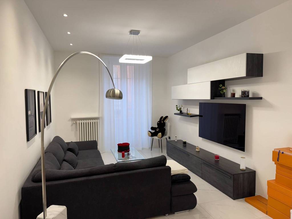 Appartamento a Alessandria in Via Dante Alighieri - Foto 2