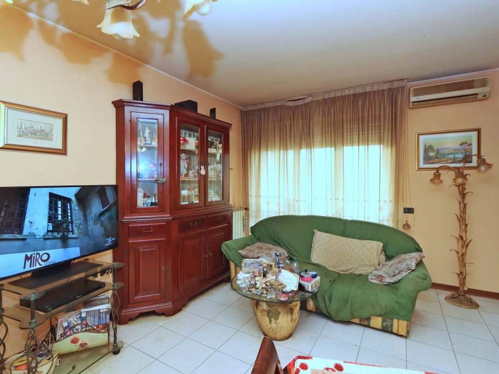 Appartamento a Prato in Via Luigi Salvatorelli, 7 - Foto 4
