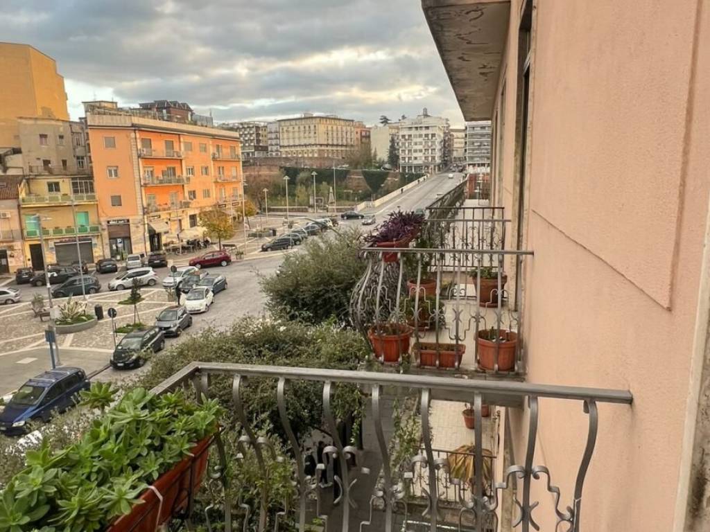 Appartamento a Benevento in Viale Principe di Napoli - Foto 5