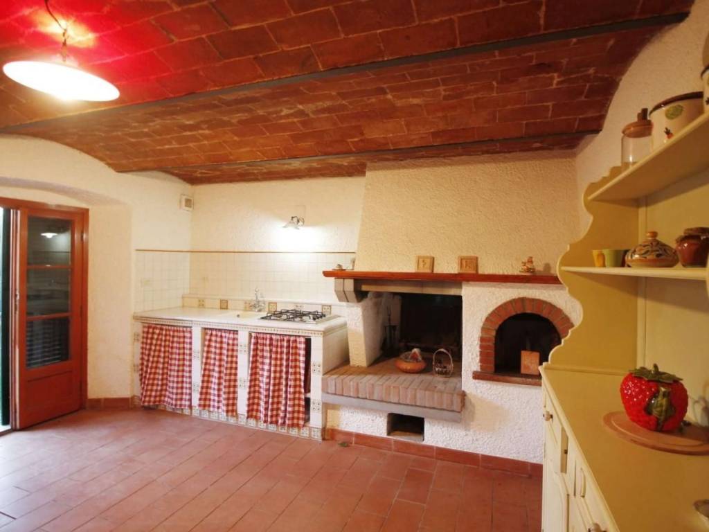 Rustico / casale a Lamporecchio in Via Montalbano - Foto 4