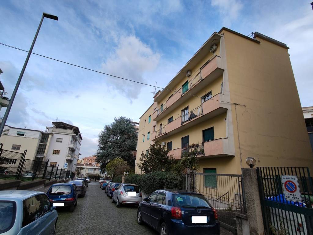 Appartamento a Benevento in Via Torretta - Foto 4