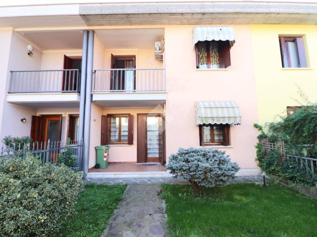 Villetta a schiera a Marmirolo in Via Unione Europea, 22 - Foto 2