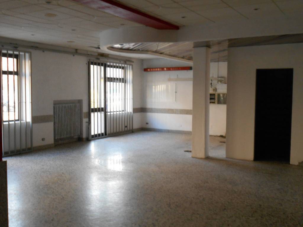 Palazzo / stabile a Cigliano in Via 20 Settembre, 37 - Foto 3