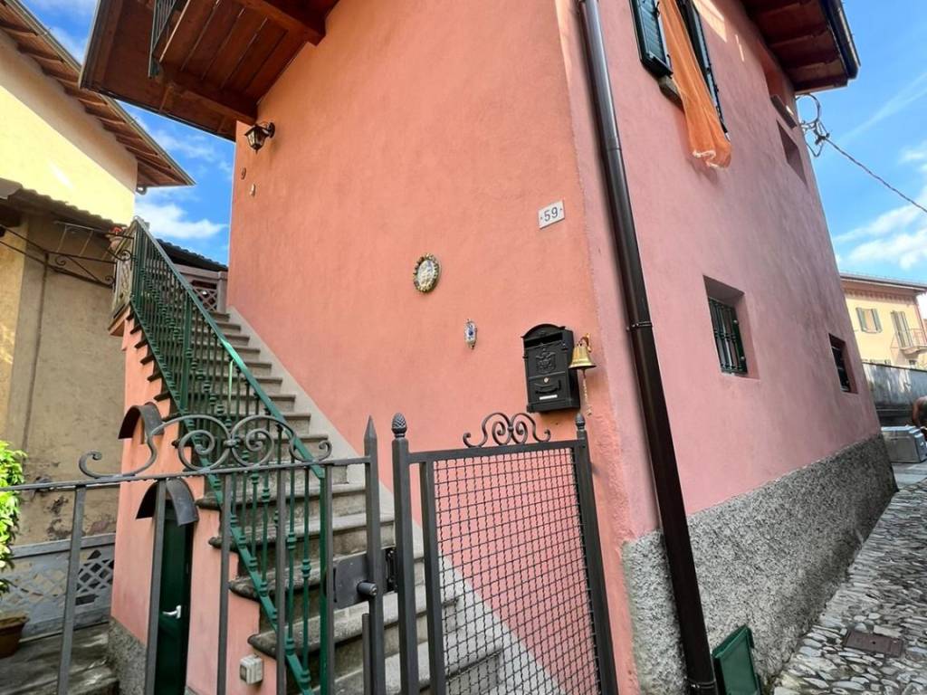 Appartamento a Lezzeno - Foto 2