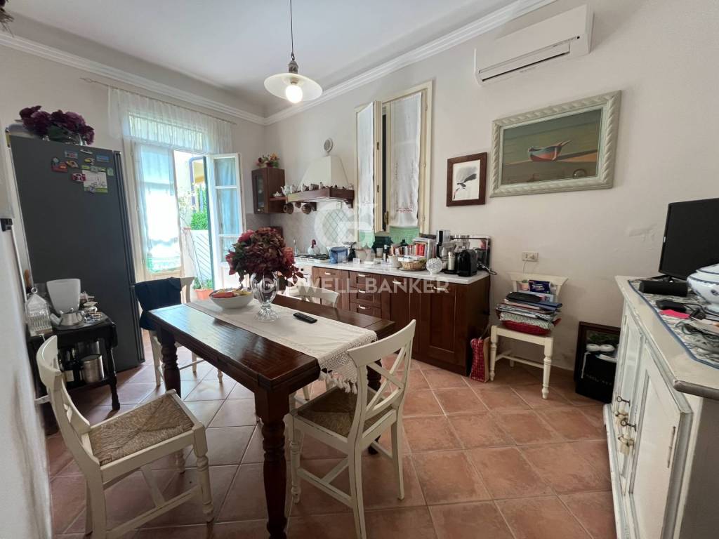 Villa a Forte dei marmi in Via Piave, 90 - Foto 3