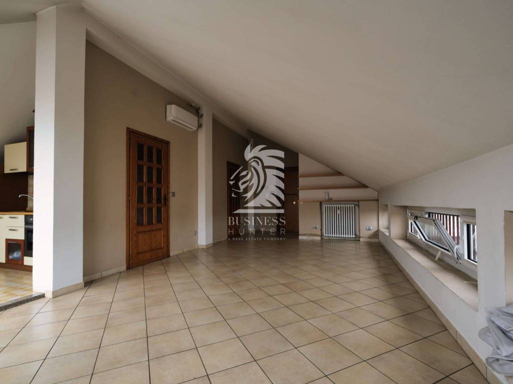 Attico / mansarda a Asti in Via Monsignor Giuseppe Marello, 35 - Foto 3