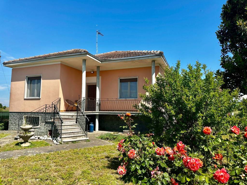Villa a Alessandria in Strada Castelceriolo, 5 - Foto 5