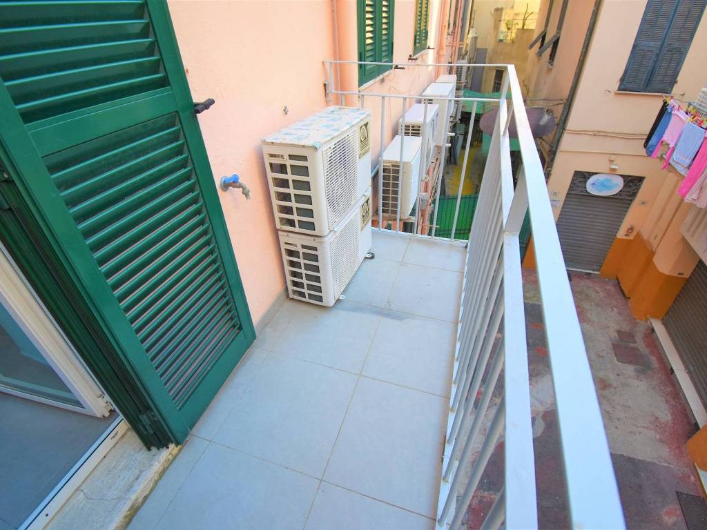 Appartamento a Sanremo in Piazza Cristoforo Colombo - Foto 2
