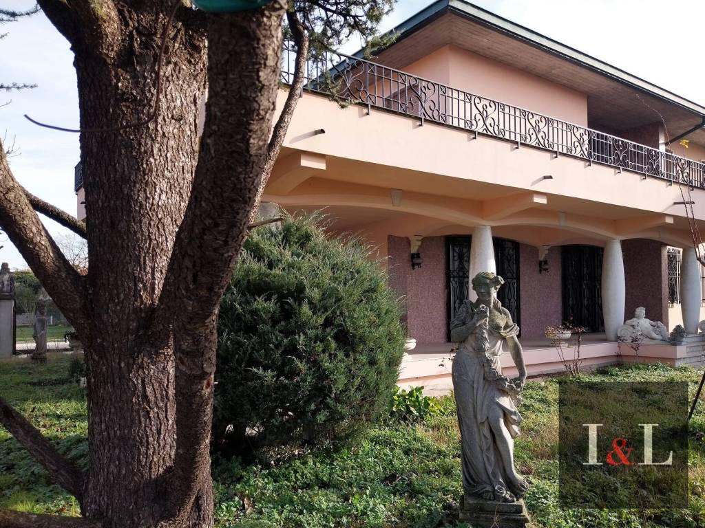 Villa a Campagna lupia in Via Roma - Foto 2