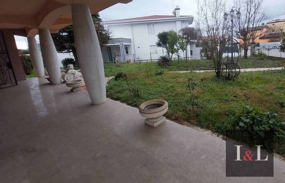 Villa a Campagna lupia in Via Roma - Foto 5