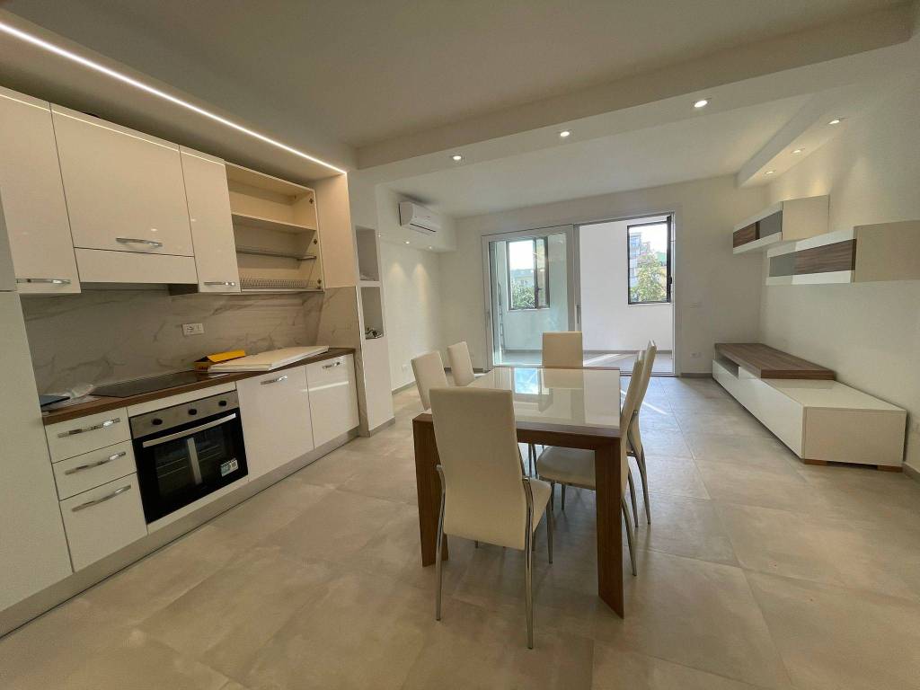 Appartamento a Follonica in Via Emilio Bicocchi, 139 - Foto 2