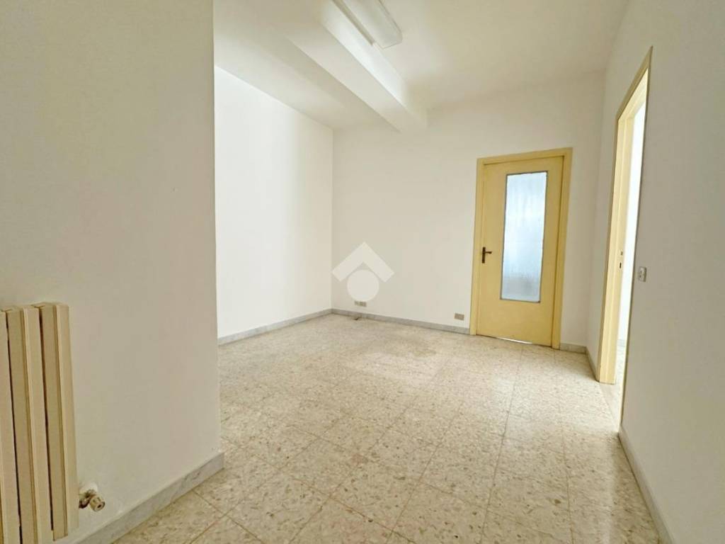 Appartamento a Foggia in Viale G. di Vittorio, 64 - Foto 4