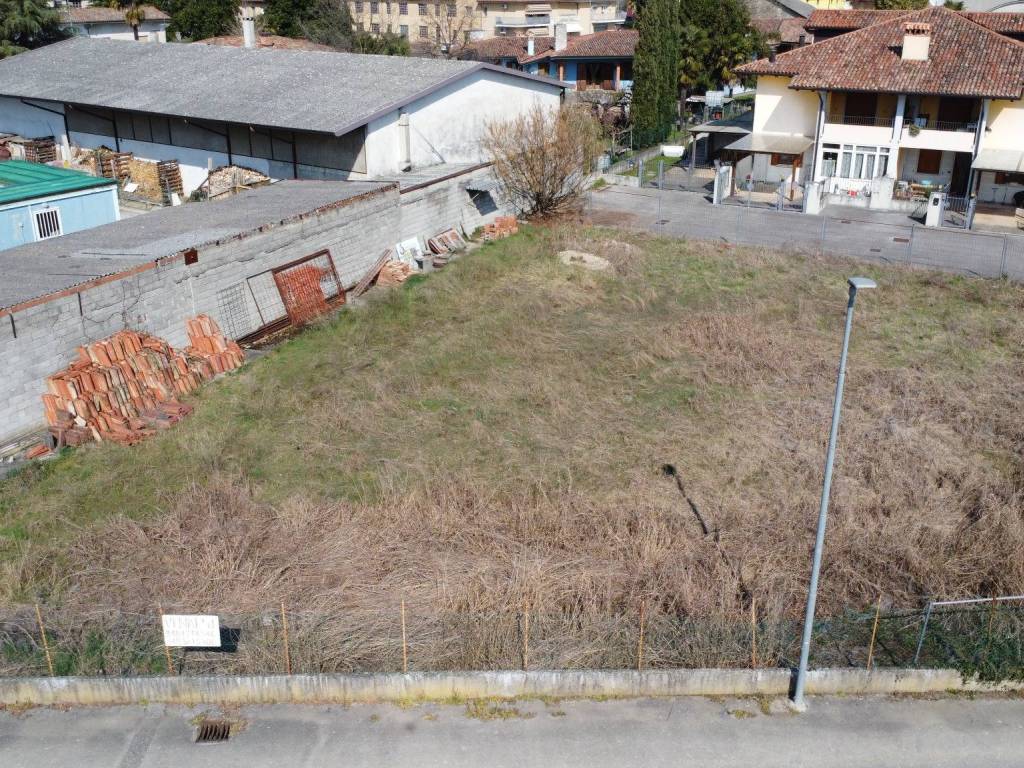 Terreno a Aiello del friuli in Via Giuseppe Verdi - Foto 2