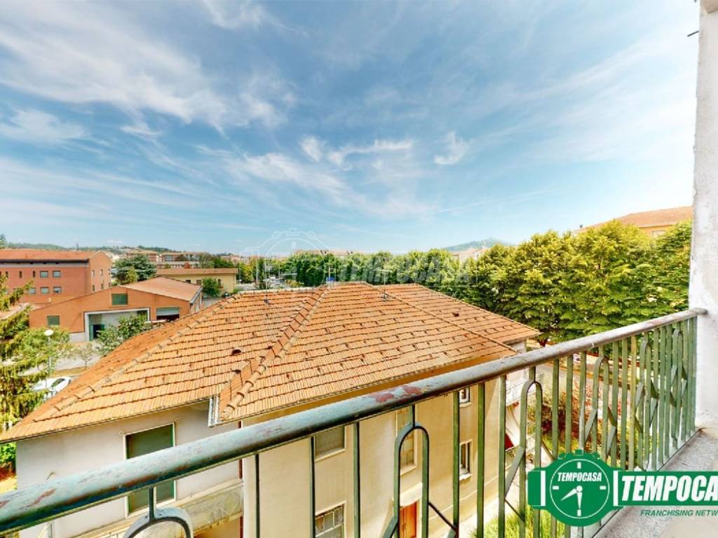 Appartamento a Acqui terme in Corso Divisione Acqui - Foto 2