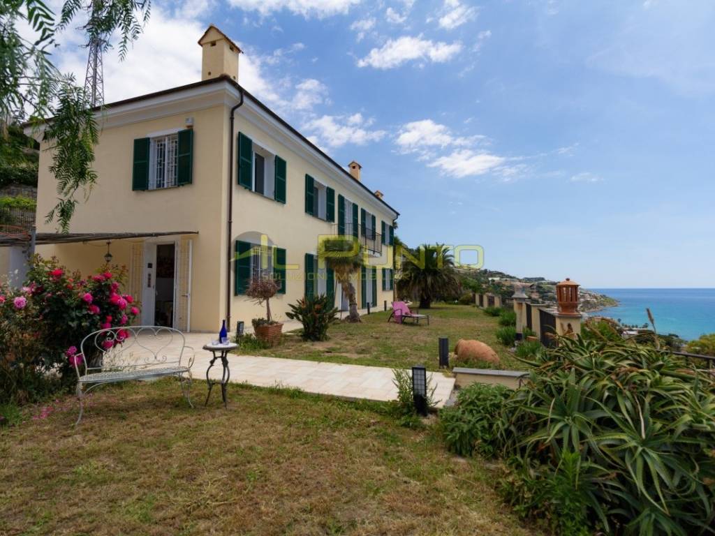 Villa a Sanremo in via Val d'Olivi 152 - Foto 4