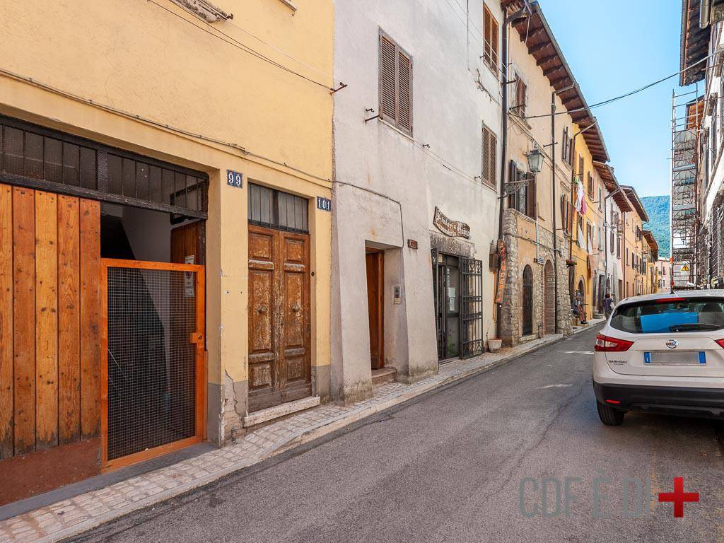 Appartamento a Leonessa in Via Mastrozzi - Foto 2