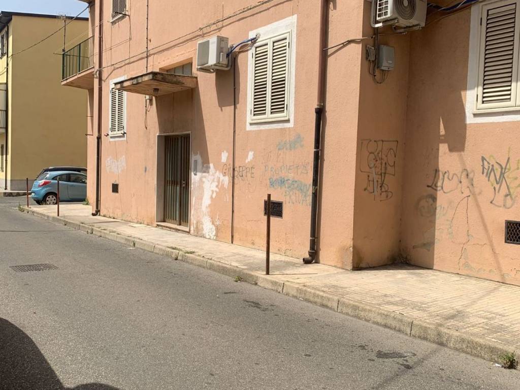 Appartamento a Catanzaro in Via Bainsizza - Foto 2