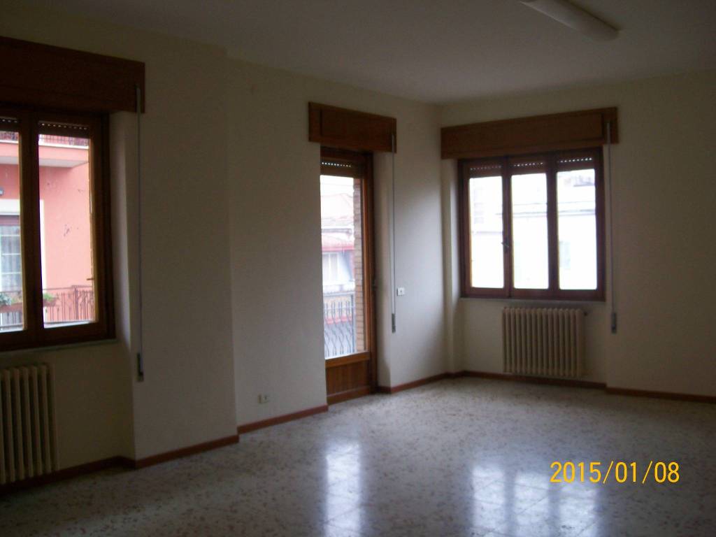 Immobile a Frosinone in Piazzale De Matthaeis - Foto 4