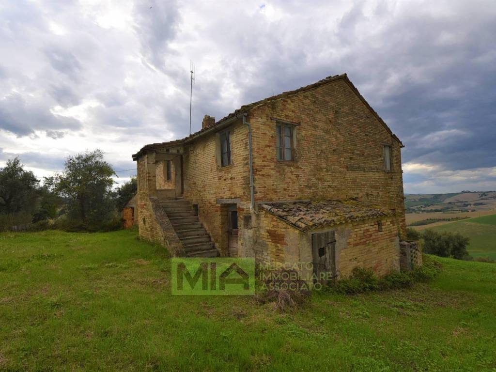 Rustico / casale a Mogliano in c.da mossa, 28 - Foto 2