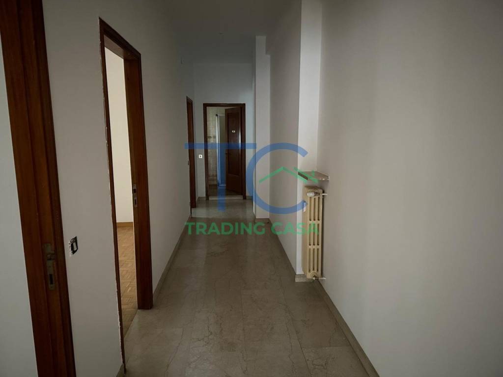 Appartamento a Piacenza in via gregorio x - Foto 2