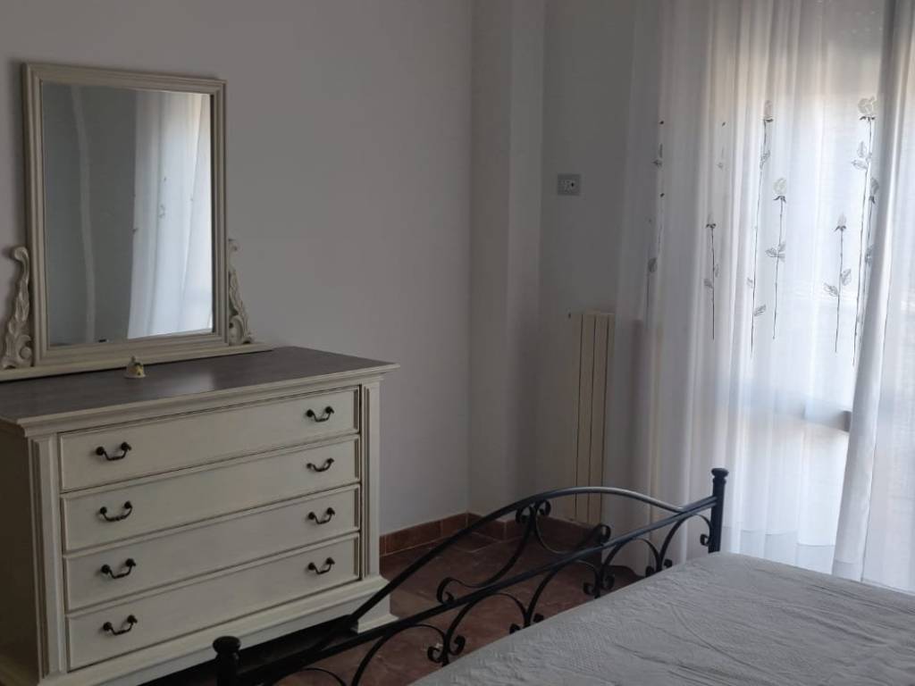 Appartamento a Davoli in Viale Cassiodoro - Foto 4