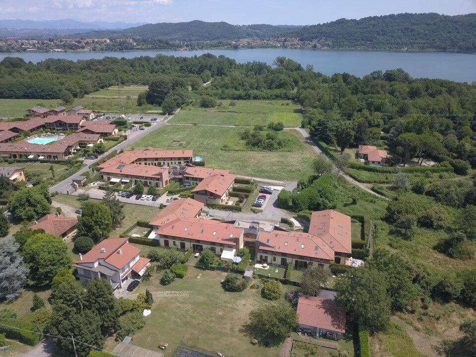 Appartamento a Comabbio in Via Sotto Campagna, 75 - Foto 3