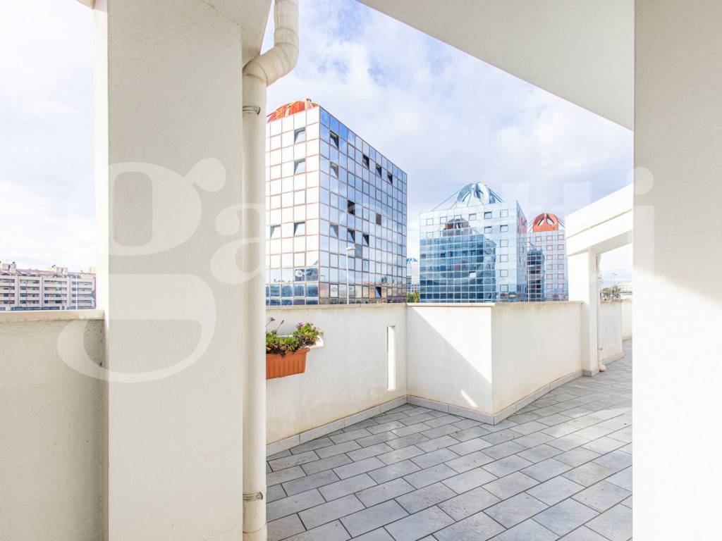 Palazzo / stabile a Cagliari in Via Stamira, sn - Foto 3