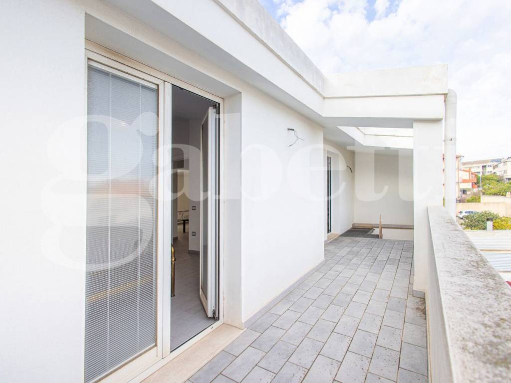 Palazzo / stabile a Cagliari in Via Stamira, sn - Foto 4