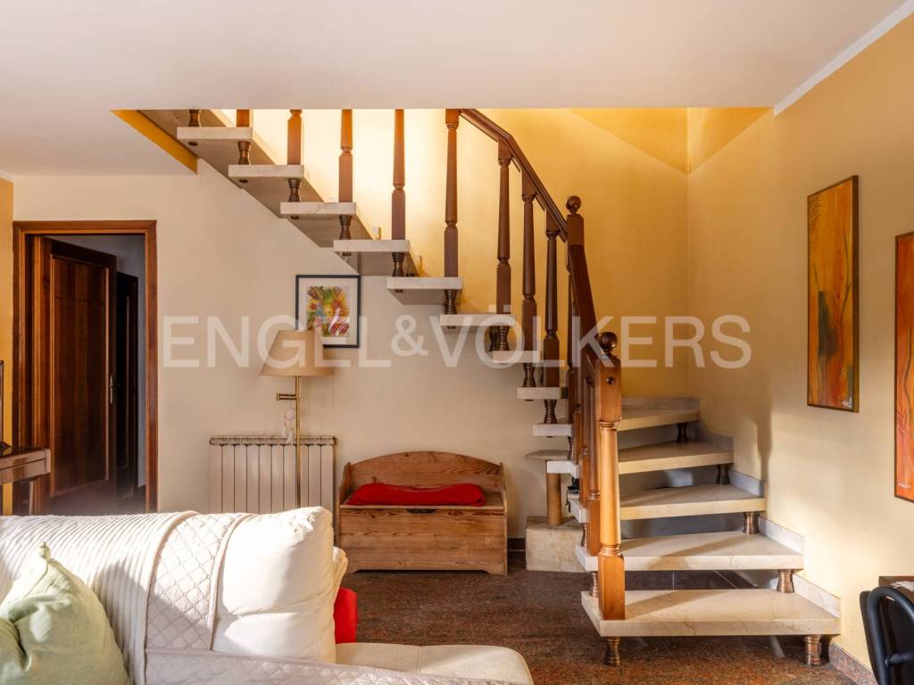 Villa a Castelveccana in Via Galileo Galilei - Foto 3