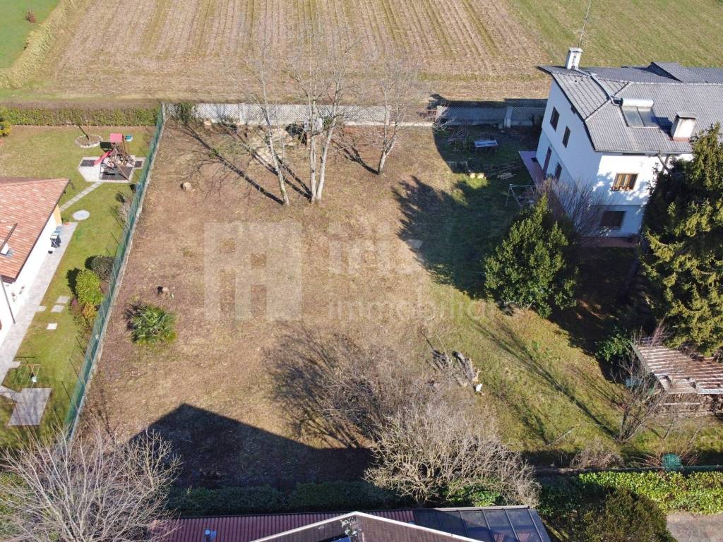 Terreno a Cassacco in Via Peressini - Foto 2