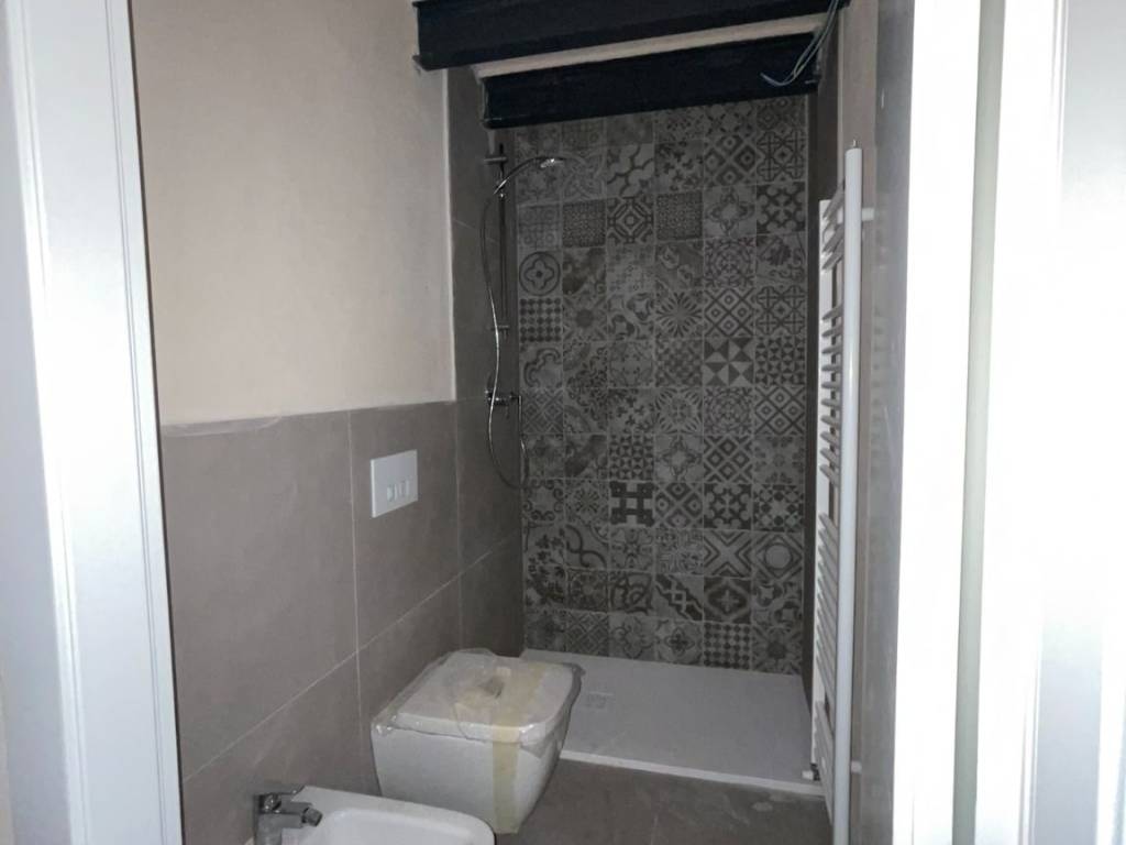 Appartamento a Cannobio in Via Paolo Zaccheo, 16 - Foto 4
