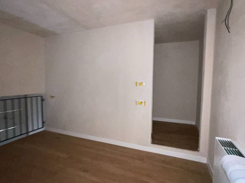 Appartamento a Cannobio in Via Paolo Zaccheo, 16 - Foto 5